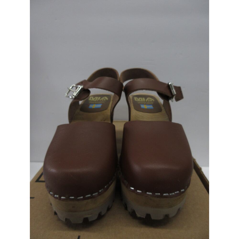 MIA Brown Platform Heels